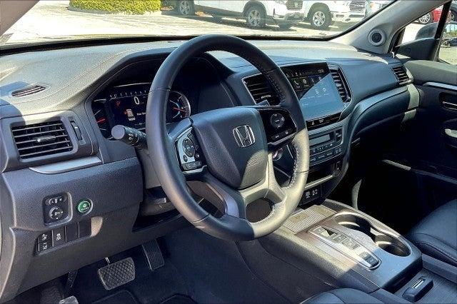 used 2022 Honda Pilot car, priced at $33,580