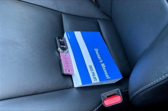 used 2022 Honda Pilot car, priced at $33,580