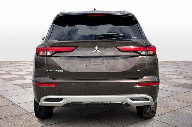 new 2024 Mitsubishi Outlander car, priced at $41,270