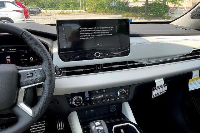 new 2025 Mitsubishi Outlander car, priced at $47,090