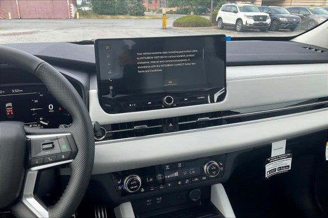 new 2025 Mitsubishi Outlander car, priced at $44,895