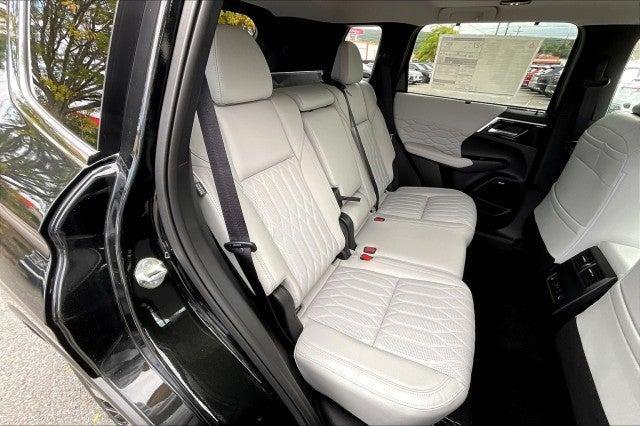 new 2025 Mitsubishi Outlander car, priced at $41,745