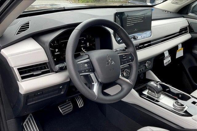 new 2025 Mitsubishi Outlander car, priced at $41,745