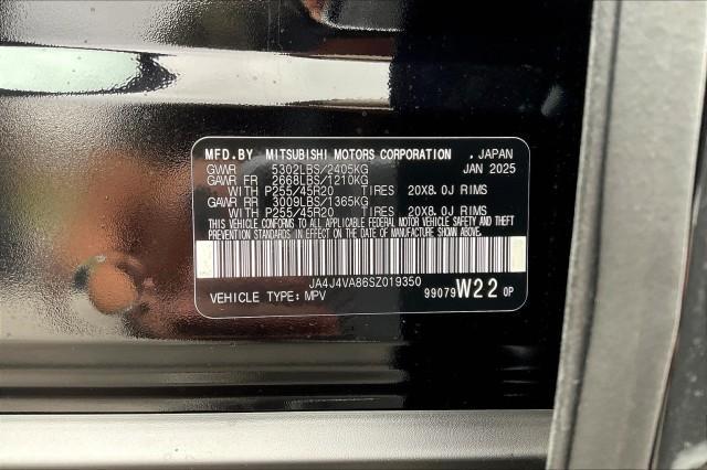 new 2025 Mitsubishi Outlander car, priced at $36,875