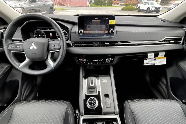 new 2025 Mitsubishi Outlander car, priced at $43,780