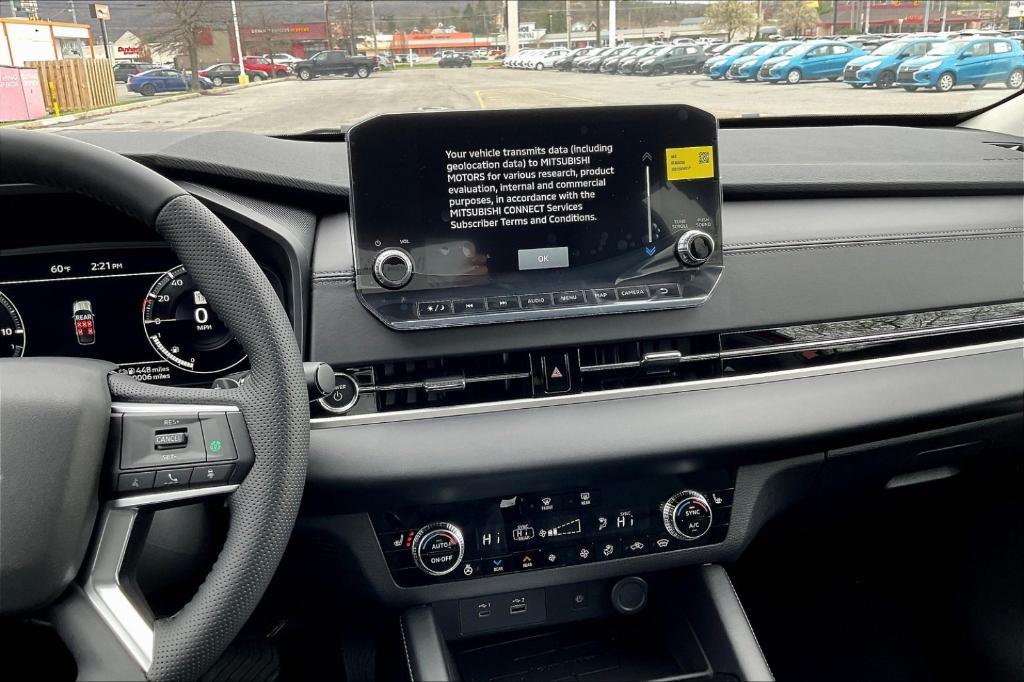 new 2025 Mitsubishi Outlander car, priced at $49,655