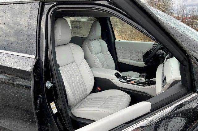 new 2025 Mitsubishi Outlander car, priced at $45,835