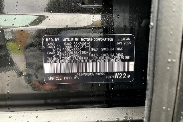 new 2025 Mitsubishi Outlander car, priced at $45,035