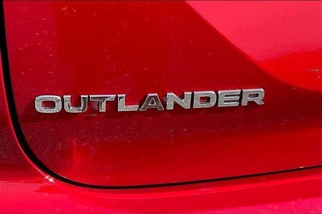 new 2024 Mitsubishi Outlander car, priced at $42,800