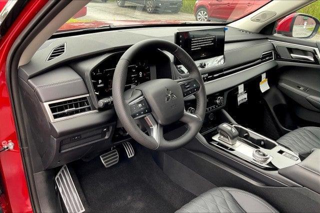 new 2025 Mitsubishi Outlander car, priced at $44,695