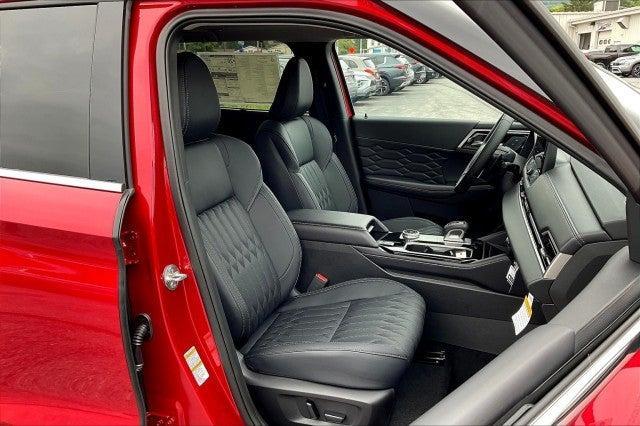 new 2025 Mitsubishi Outlander car, priced at $44,695