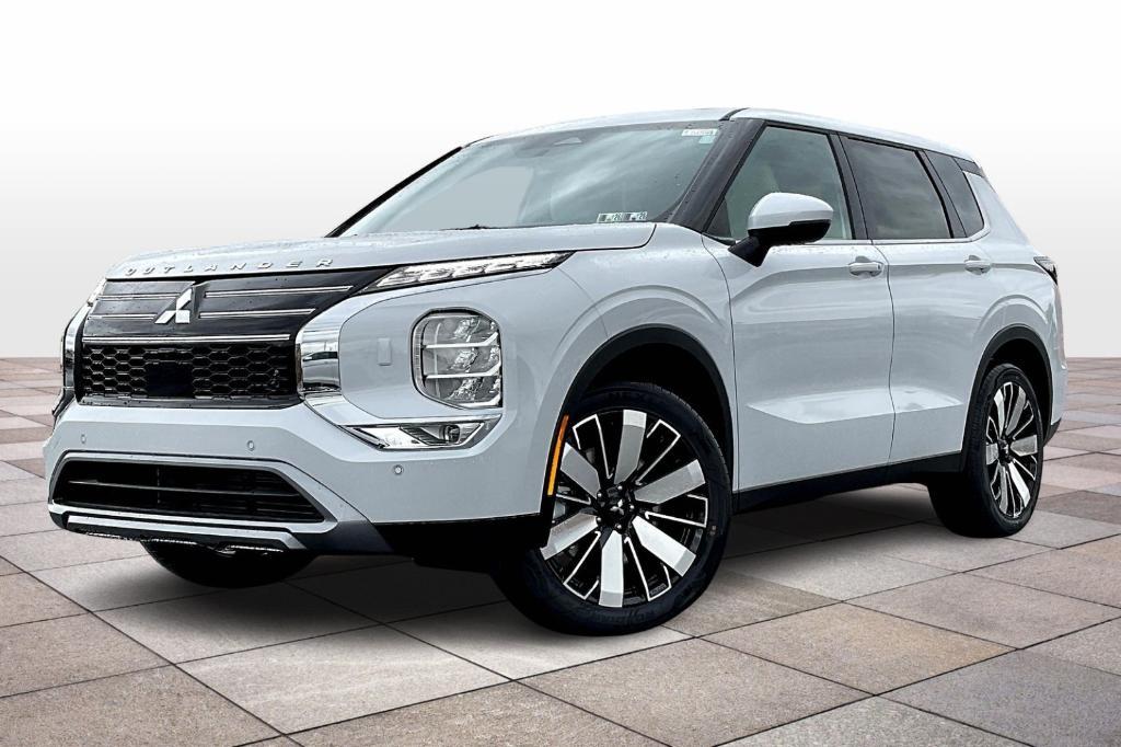 new 2025 Mitsubishi Outlander car, priced at $40,465