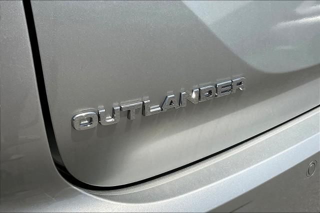 new 2025 Mitsubishi Outlander car, priced at $43,780