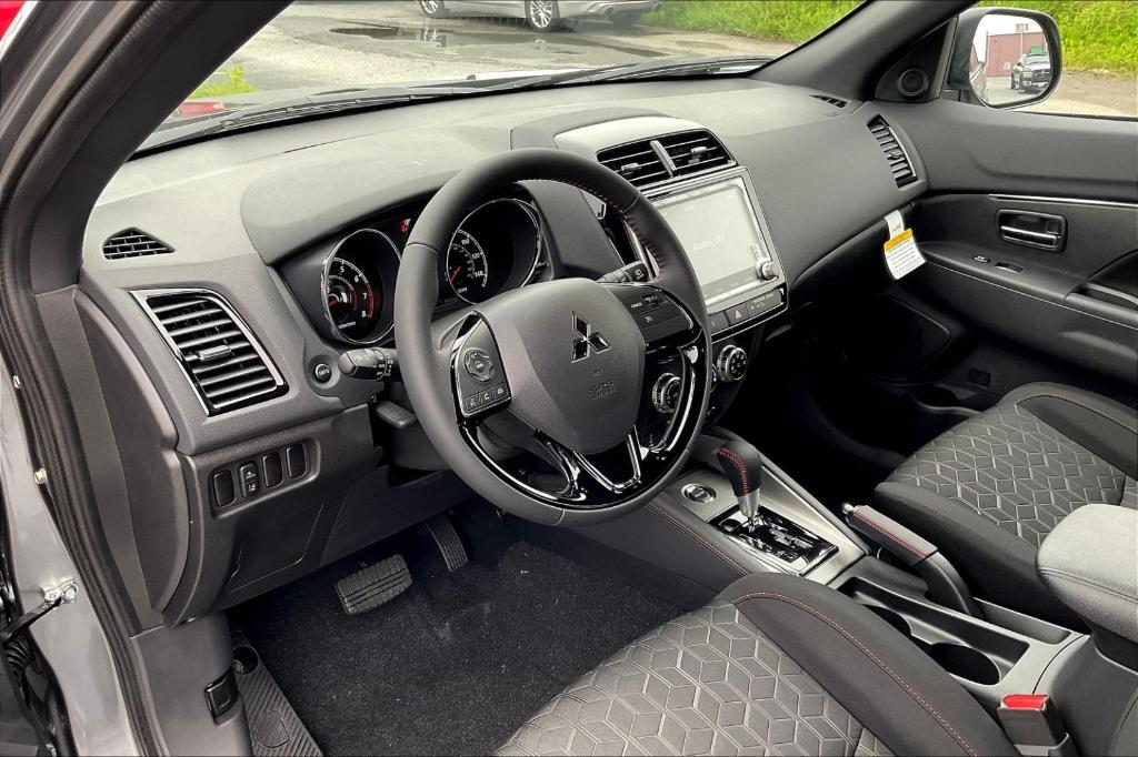 new 2025 Mitsubishi Outlander Sport car, priced at $32,110