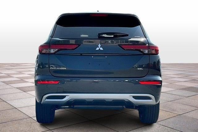 new 2024 Mitsubishi Outlander car, priced at $43,245