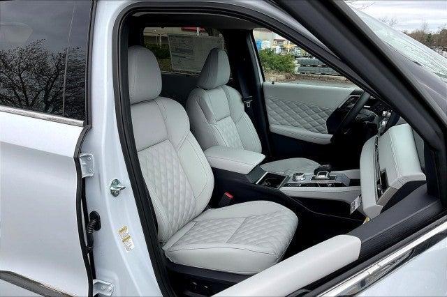 new 2025 Mitsubishi Outlander PHEV car, priced at $50,665