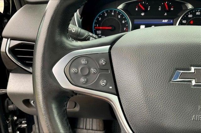 used 2022 Chevrolet Traverse car, priced at $32,990