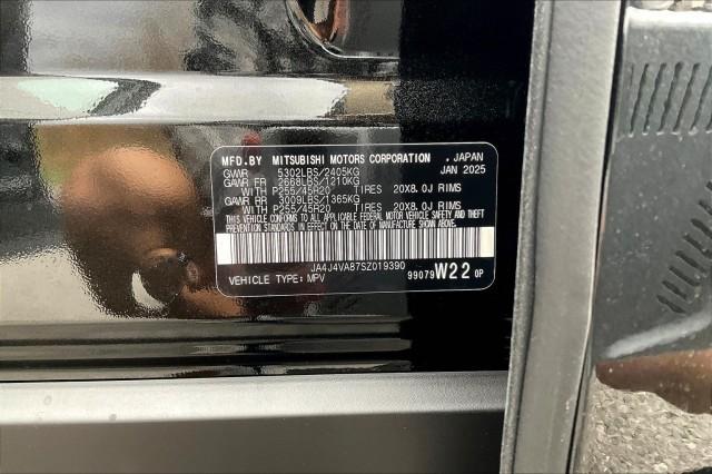 new 2025 Mitsubishi Outlander car, priced at $38,260