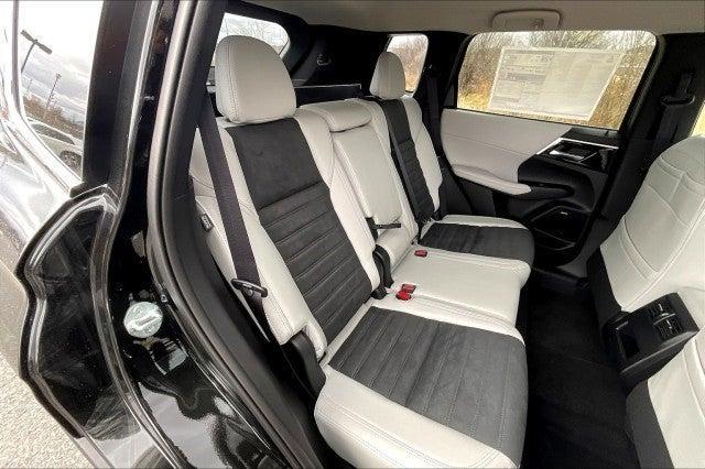 new 2025 Mitsubishi Outlander car, priced at $38,260
