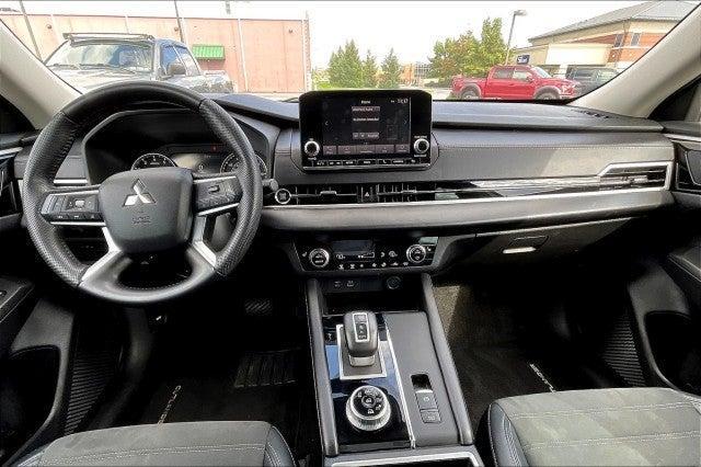 used 2023 Mitsubishi Outlander car, priced at $24,998