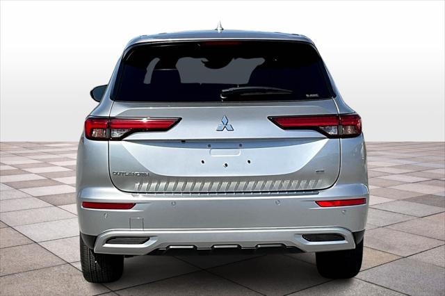 new 2024 Mitsubishi Outlander car, priced at $35,615