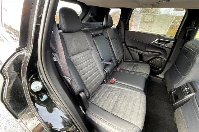 new 2025 Mitsubishi Outlander car, priced at $41,725