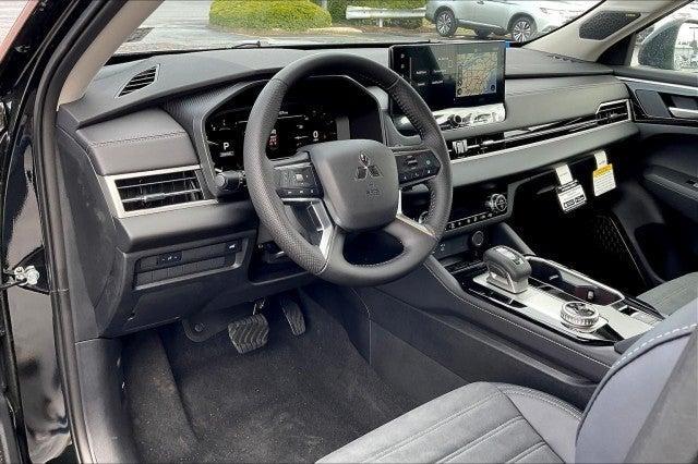 new 2025 Mitsubishi Outlander car, priced at $41,725