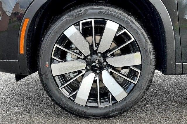new 2025 Mitsubishi Outlander car, priced at $41,725