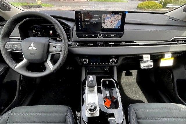 new 2025 Mitsubishi Outlander car, priced at $41,725