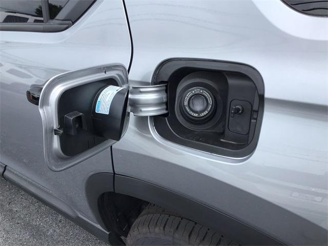 new 2025 Honda Pilot car, priced at $50,895