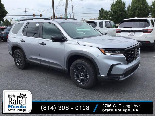 new 2025 Honda Pilot car, priced at $50,895