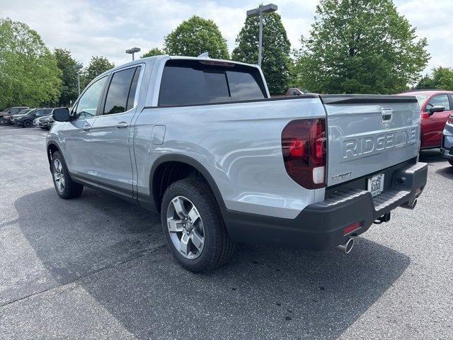 new 2025 Honda Ridgeline car, priced at $44,725