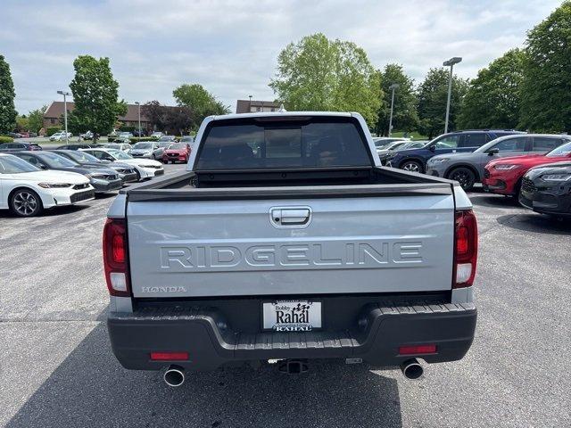 new 2025 Honda Ridgeline car, priced at $44,725