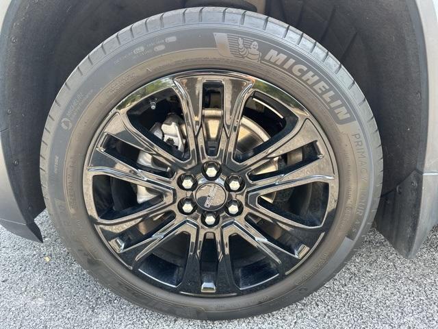 used 2023 GMC Acadia car, priced at $29,743