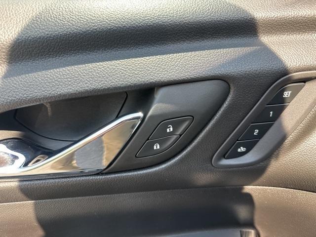 used 2023 GMC Acadia car, priced at $29,743