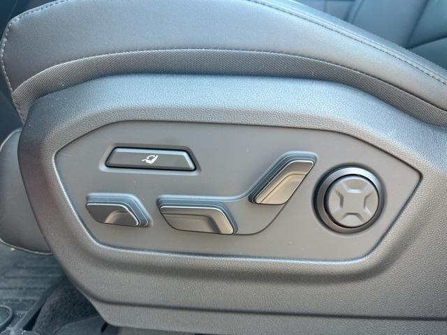used 2025 Hyundai Santa Fe car