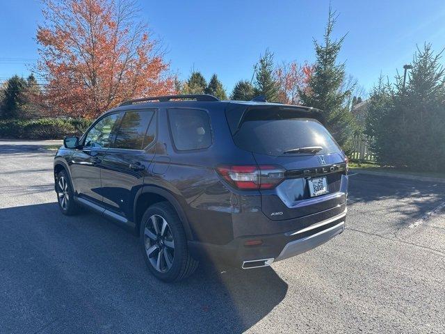 new 2025 Honda Pilot car, priced at $51,825