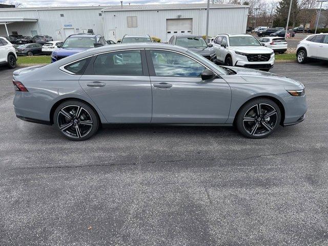 new 2025 Honda Accord Hybrid car, priced at $35,305