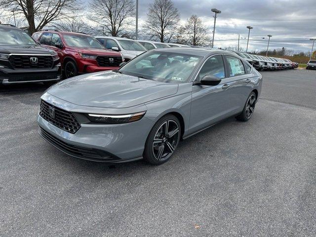 new 2025 Honda Accord Hybrid car, priced at $35,305