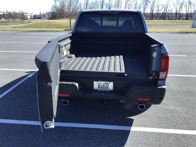 new 2025 Honda Ridgeline car