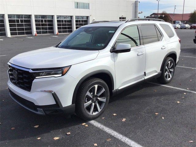 new 2025 Honda Pilot car, priced at $51,550