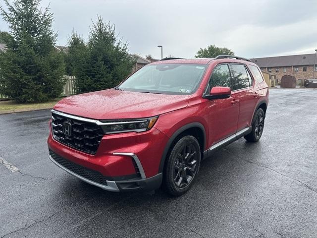 new 2025 Honda Pilot car, priced at $53,450
