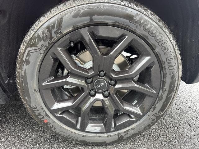 new 2025 Honda Pilot car, priced at $53,450