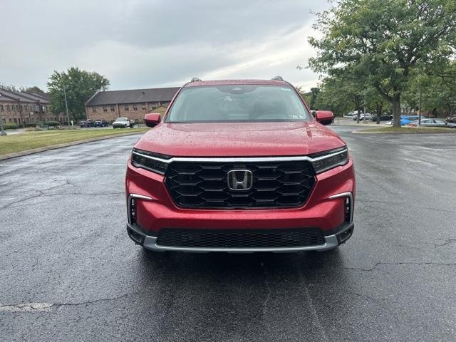 new 2025 Honda Pilot car, priced at $53,450