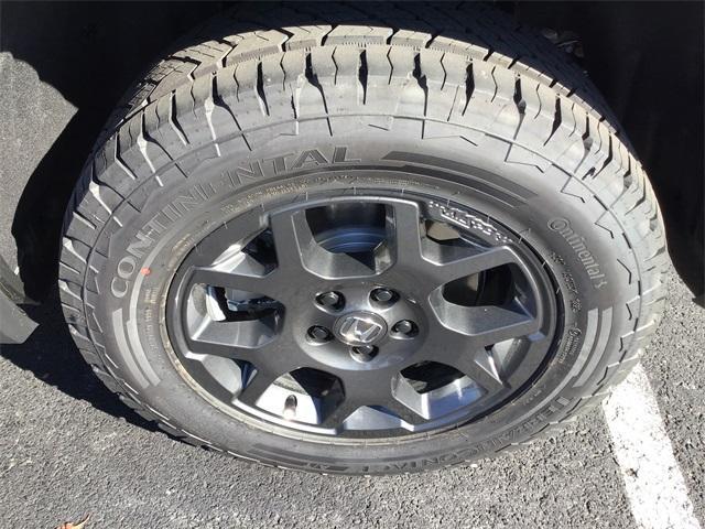 new 2025 Honda Pilot car, priced at $50,895