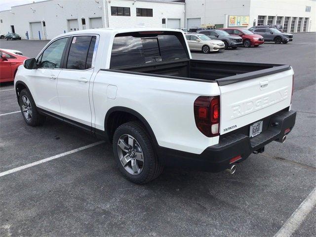 new 2025 Honda Ridgeline car, priced at $44,930