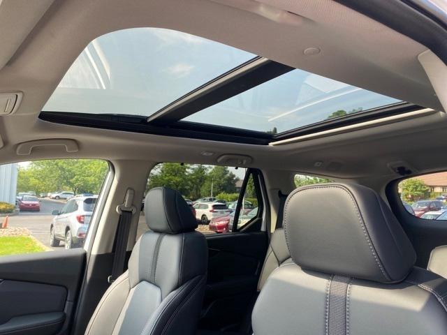 new 2025 Honda Pilot car, priced at $51,095