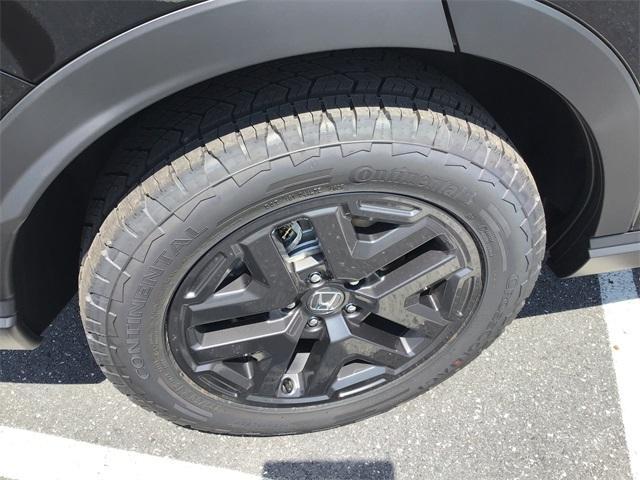 new 2026 Honda CR-V Hybrid car, priced at $40,250