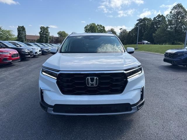 new 2025 Honda Pilot car