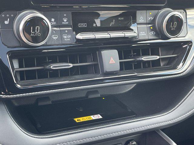 used 2024 Toyota Highlander car, priced at $40,695